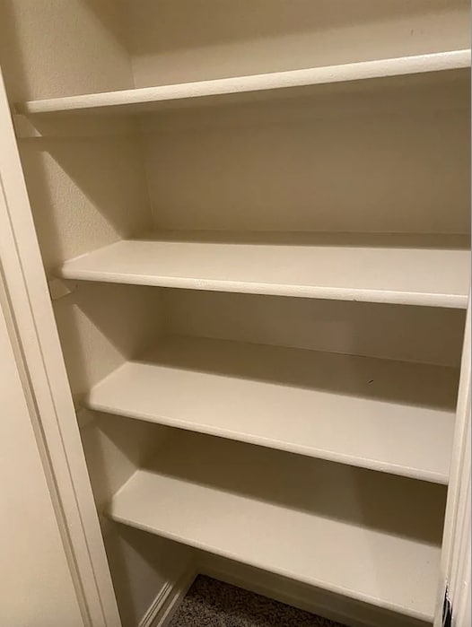 Building Photo - 1006 Jamal Dr