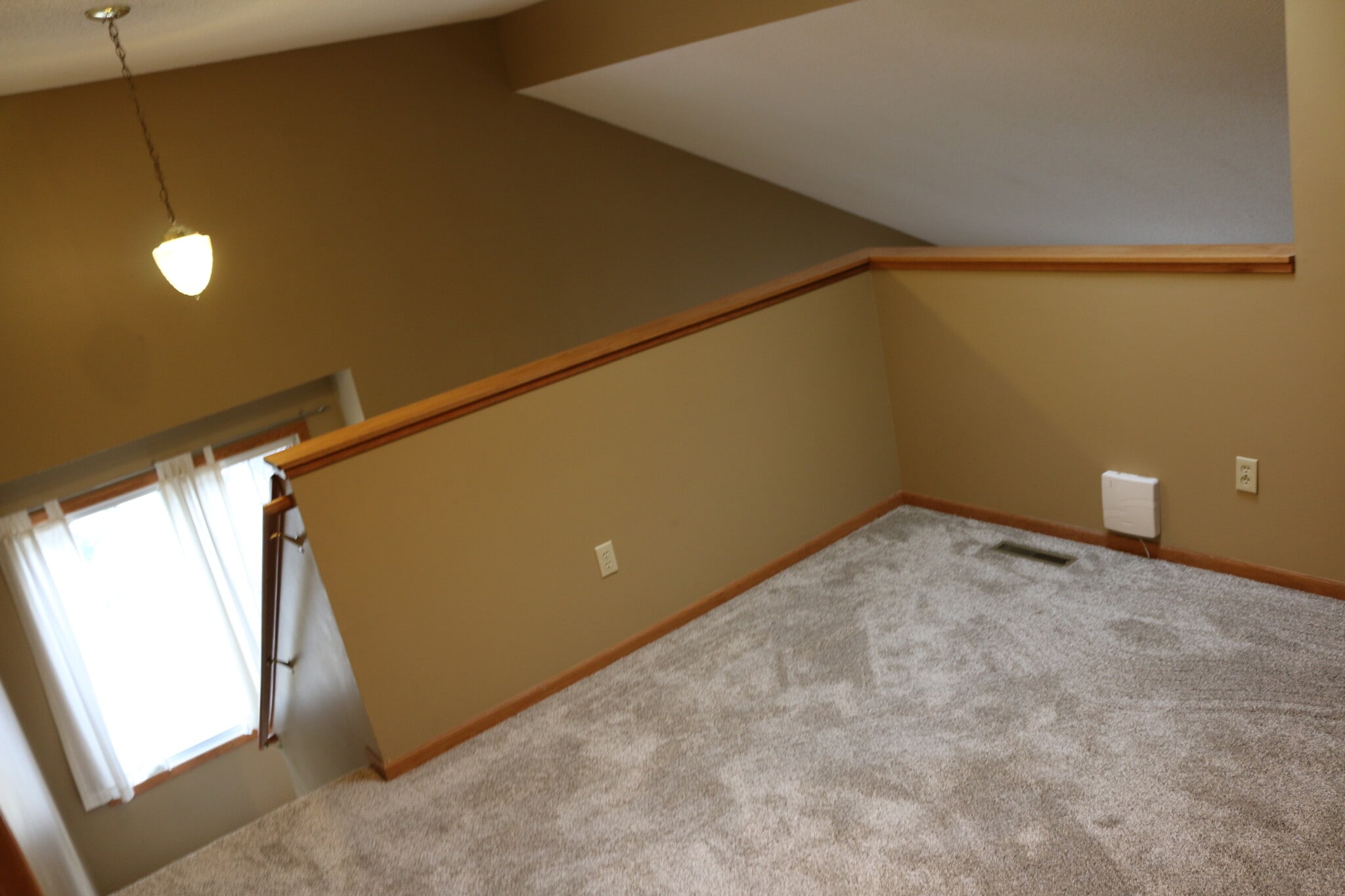 Building Photo - 2696 Mallard Dr