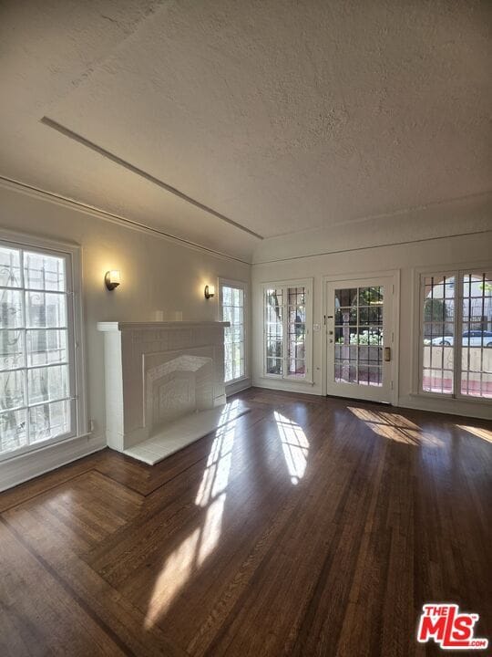 Building Photo - 1022 Cloverdale Ave