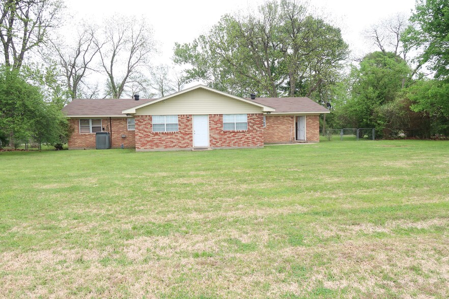 Back of house - 1038 Old Sterlington Rd