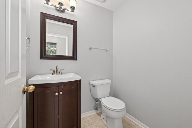 Building Photo - 17106 Pecan Acres Dr