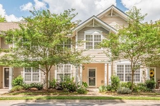 Building Photo - Hope Valley Farms Townhouse