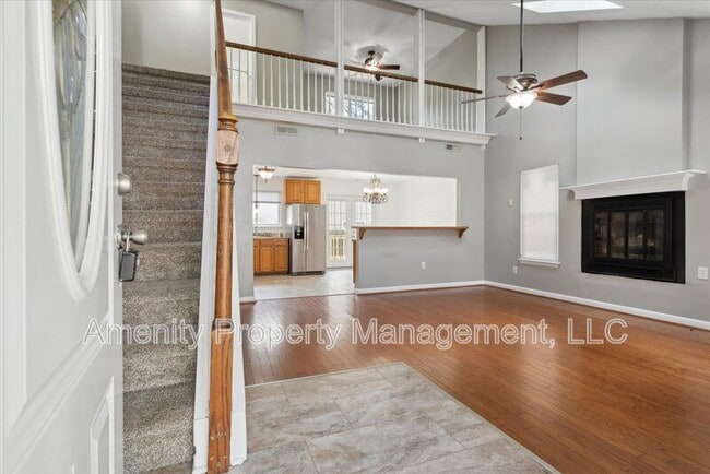 Building Photo - 717 Ninebark Ct