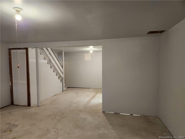 Building Photo - 1 Abbott Rd