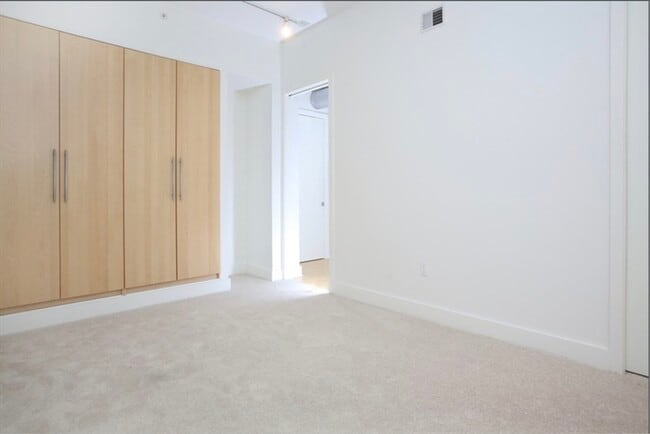 Building Photo - 43 Winter St