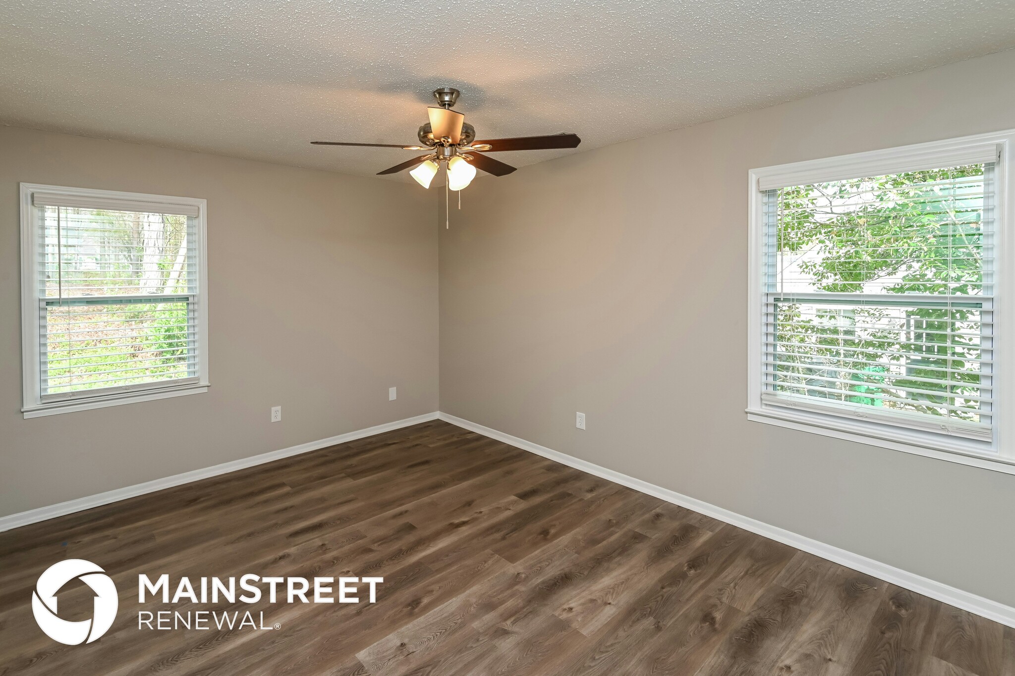 Building Photo - 9009 Trailhead Ct