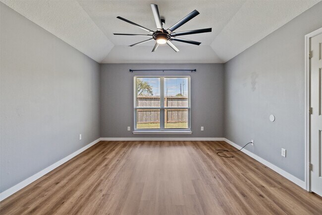 Building Photo - 3904 Ivywood Dr