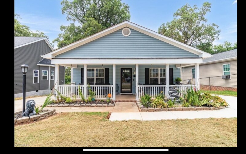 Primary Photo - 1624 N Cherry St