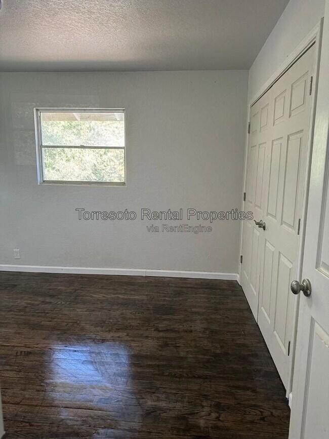 Building Photo - 152 Shadwell Dr