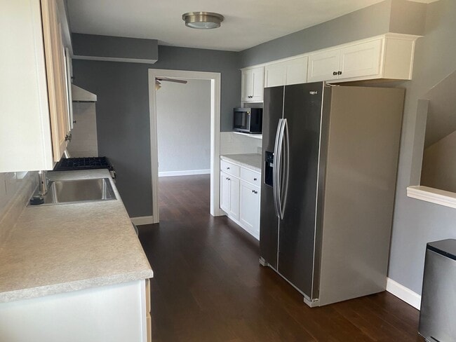 Building Photo - House in Morton, IL - 3 Bedroom/ 2.5 Baths
