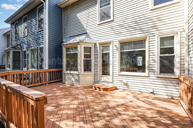 Building Photo - 20964 Promontory Square