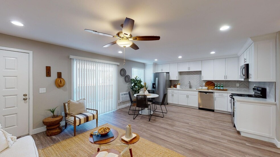 Interior Photo - Welcome to Sunnyside! Discover Coastal Living in Imperial Beach.