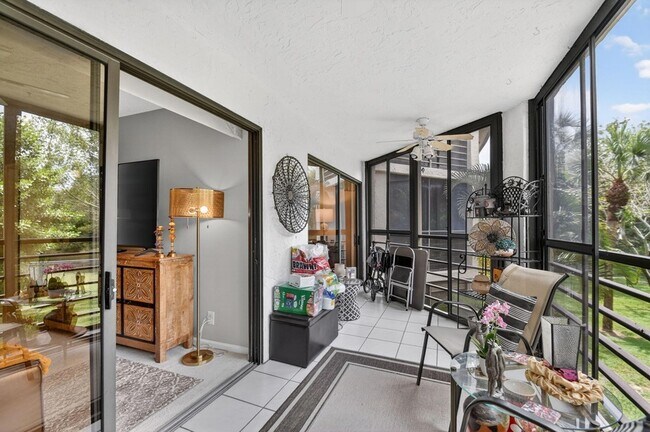 Building Photo - 10173 Mangrove Dr
