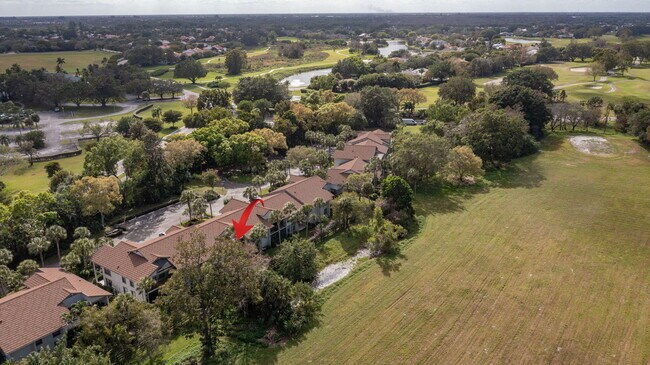 Building Photo - 11355 Pond View Dr