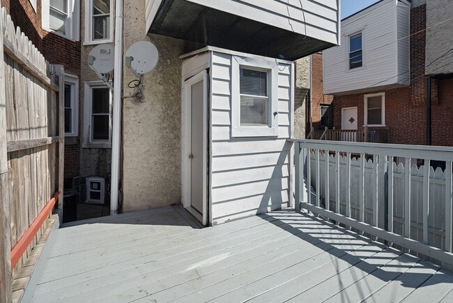 Building Photo - 3 bedroom 1 bath home in Cobbs Creek