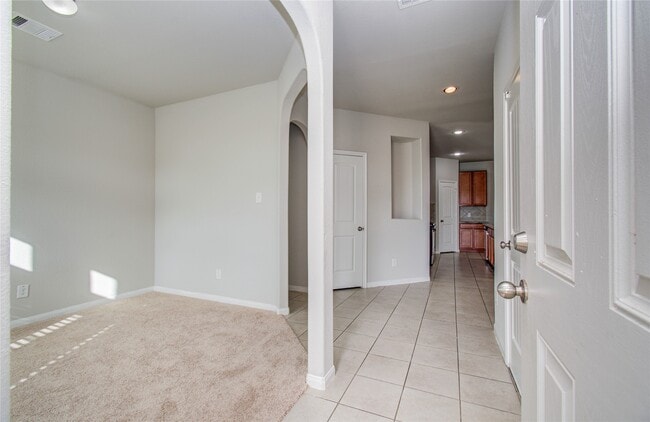 Building Photo - 24938 Pavarotti Pl