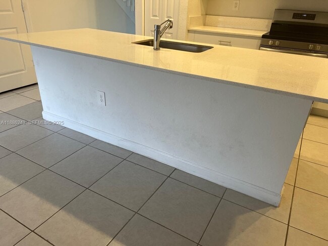 Building Photo - 26413 SW 149th Ave