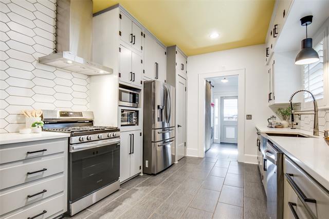 Building Photo - 723 Skillman St