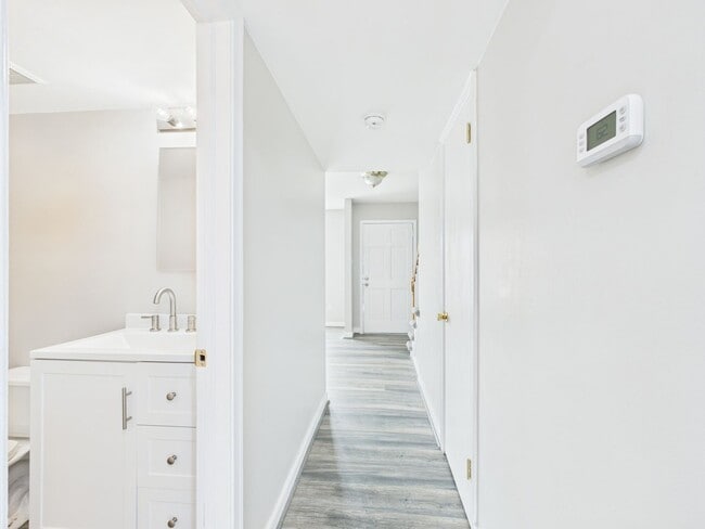 Building Photo - 2222 Brightmoor Ct