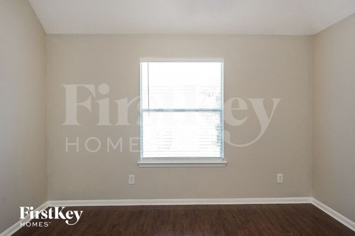 Building Photo - 6315 Austinville Dr