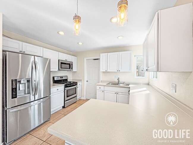 Building Photo - Charming 3BD/2BA House in Valencia Park W/ TVs, Multiple A/C Mini-Splits, Shared Backyard & Laundry!