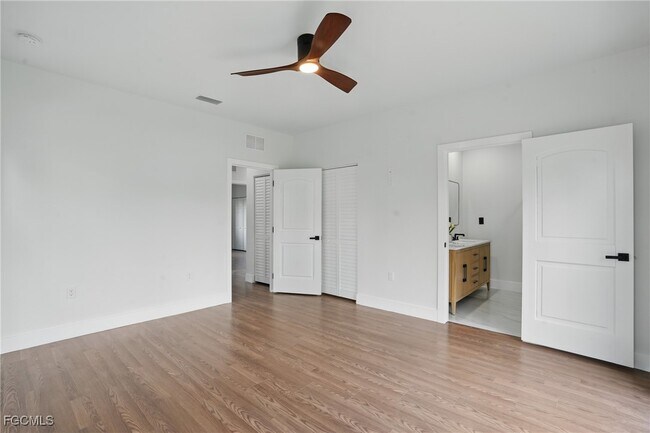 Building Photo - 2815 45th St W