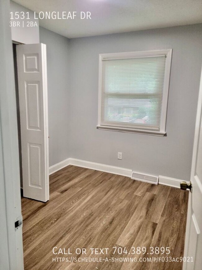Building Photo - 1531 Longleaf Dr