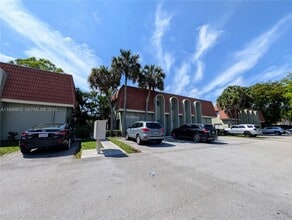 Building Photo - 11394 Royal Palm Blvd