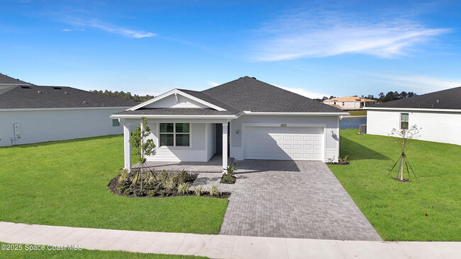 Building Photo - 1832 Marigold Trl NW