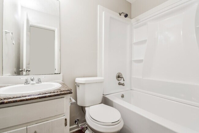 Building Photo - 8985 Yarmouth Dr