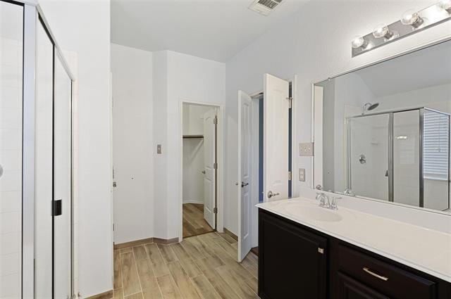 Building Photo - 2404 Slalom Dr