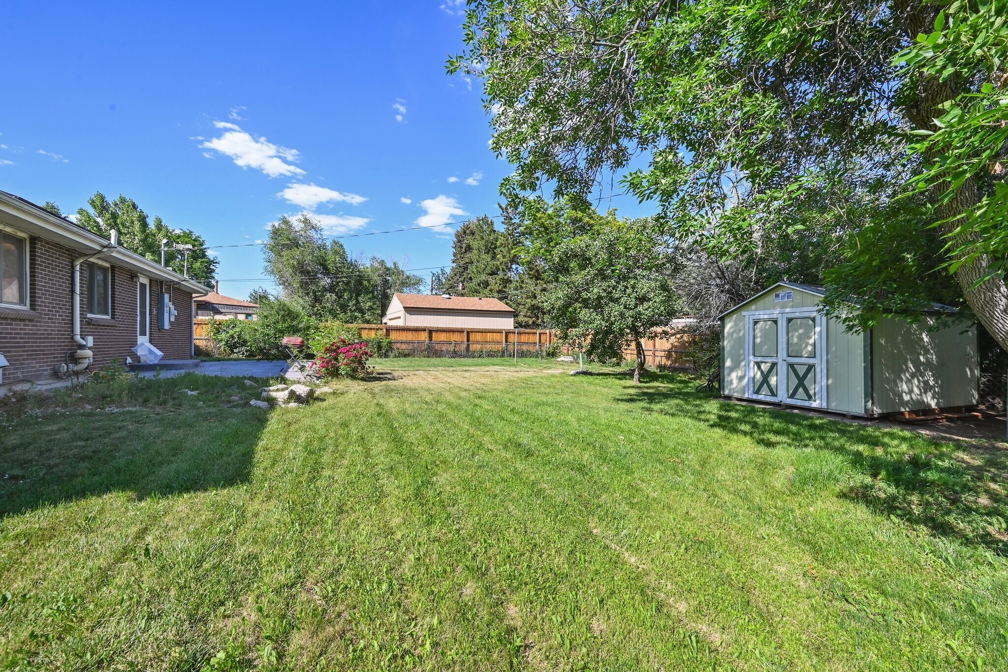 Building Photo - 8250 Chase Way