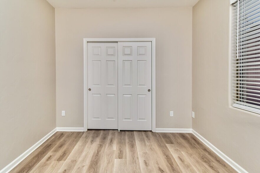 Building Photo - 6999 S Camino Secreto