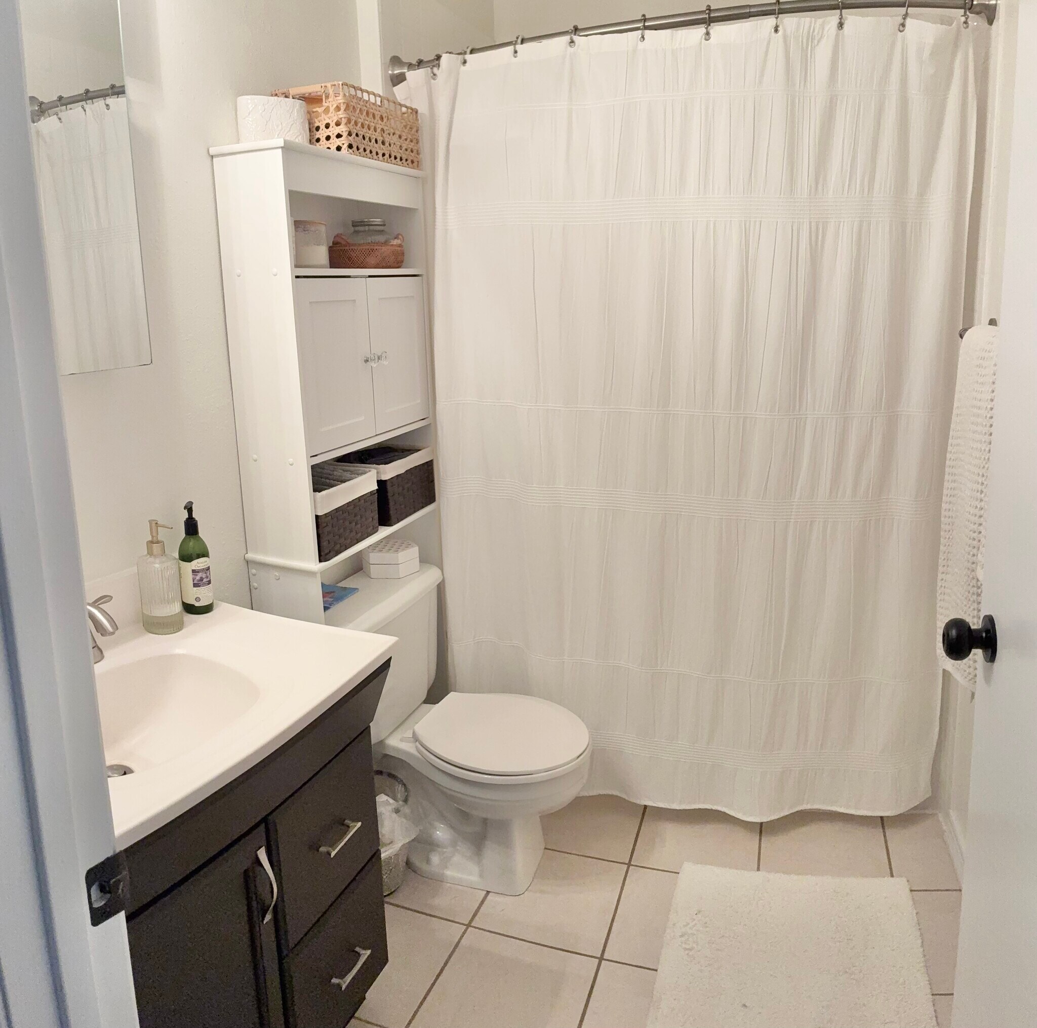 Building Photo - 201 7th St W