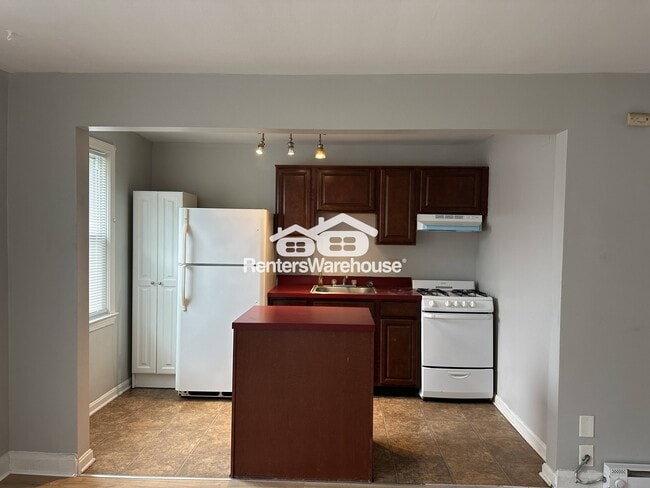 Building Photo - 1312 Dartmouth Ave