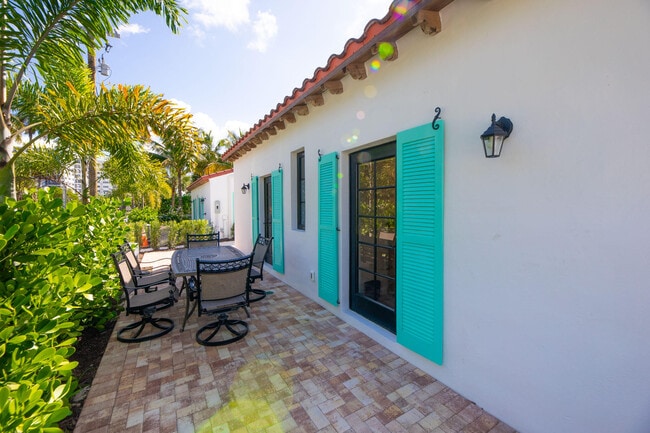 Building Photo - 110 Marine Way