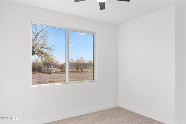 Building Photo - 3430 W Colusa Dr