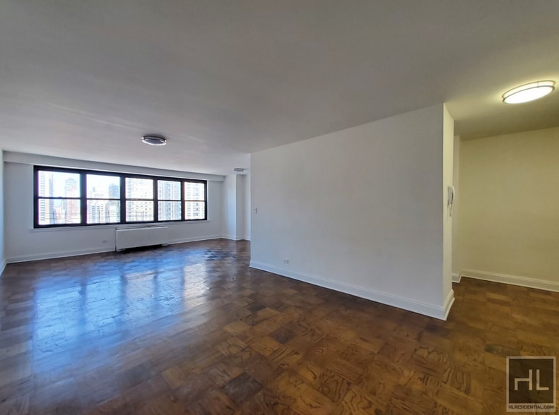 Building Photo - East 82nd Street