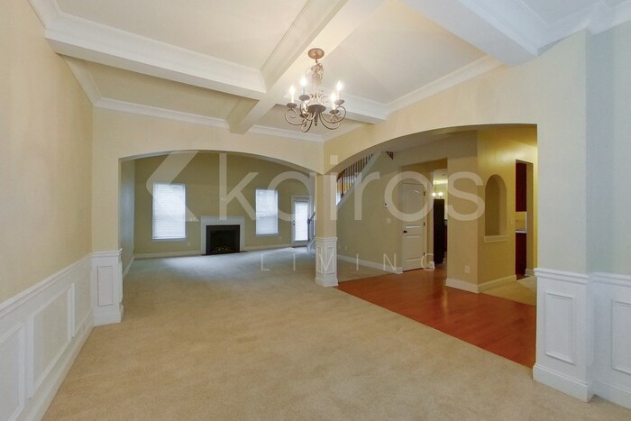 Building Photo - 912 Golden Bell Ln