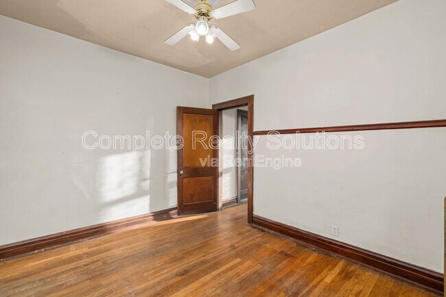 Building Photo - 3948 S Grand Blvd