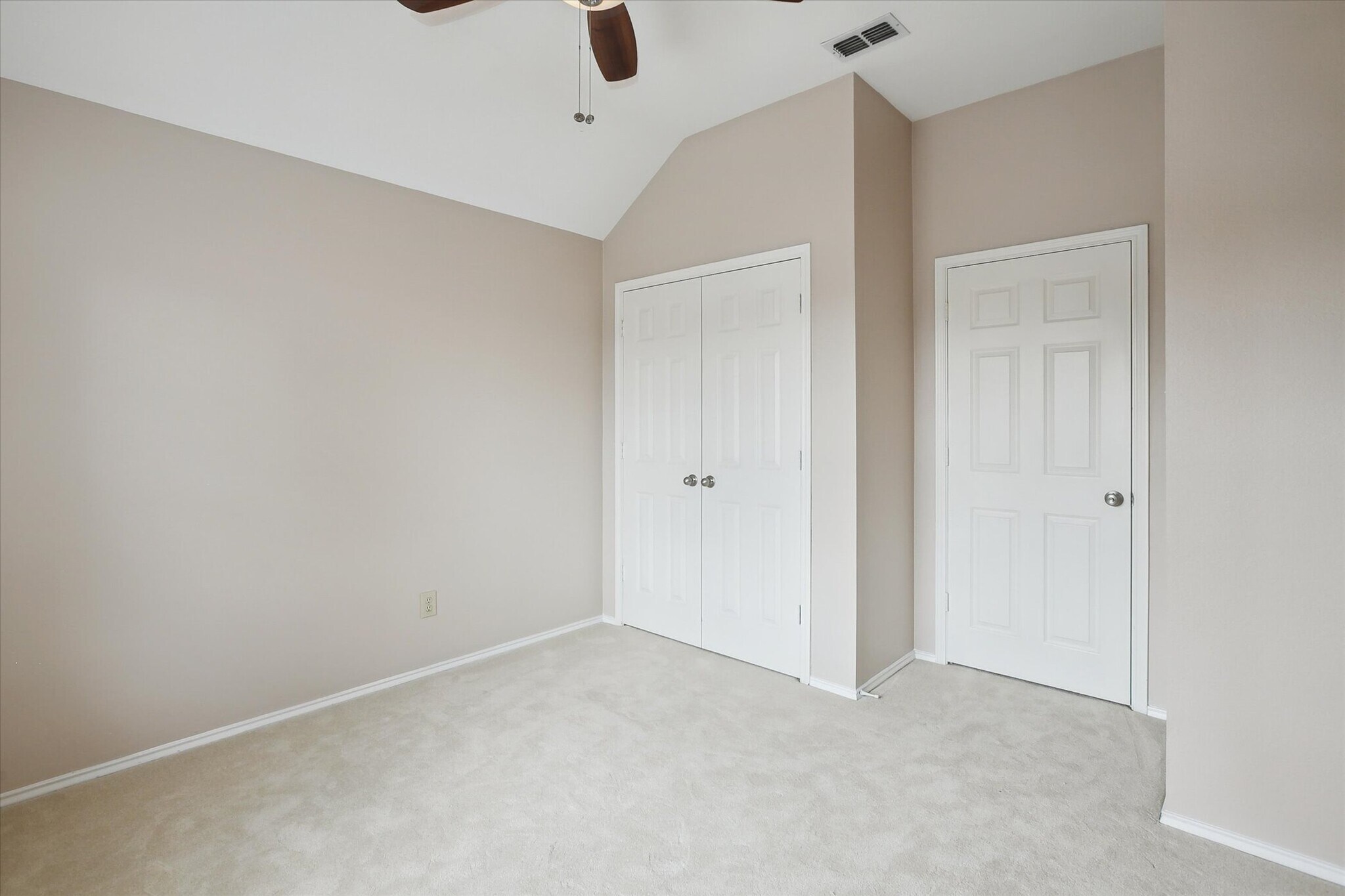 Building Photo - 7100 Amethyst Ln