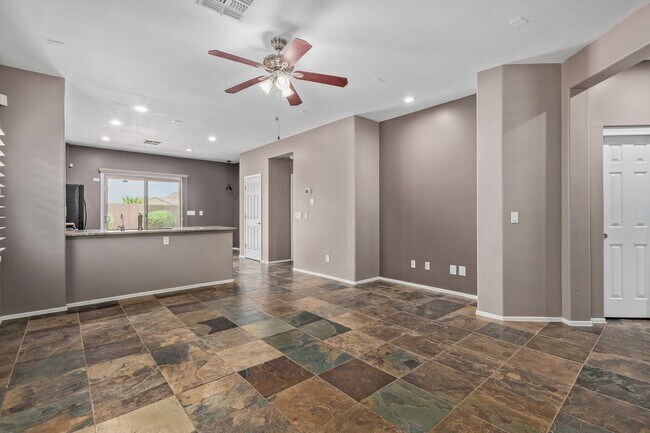 Building Photo - Modern Desert Retreat in Anthem at Merrill...