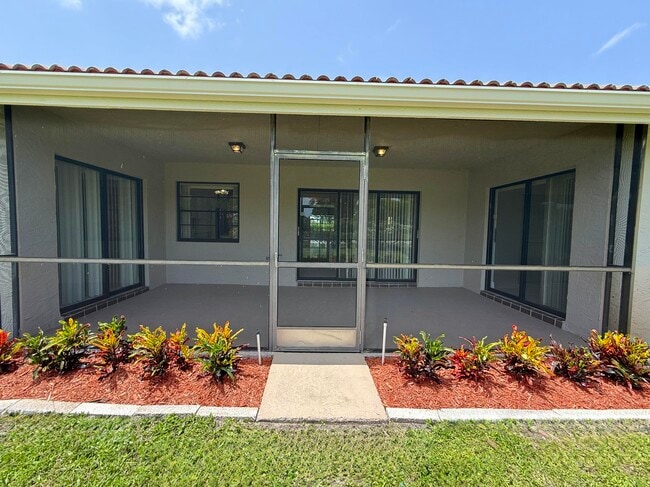 Building Photo - 8686 Eagle Run Dr