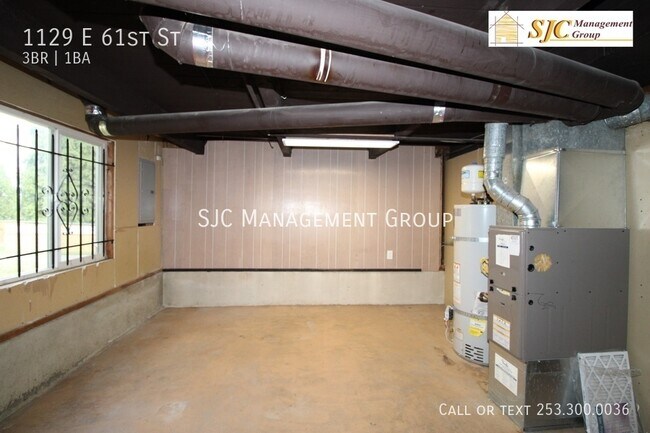 Building Photo - 3 bedroom and one bath home for rent