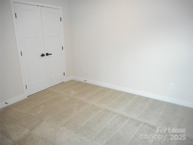 Building Photo - 3033 Matthews-Indian Trail Rd