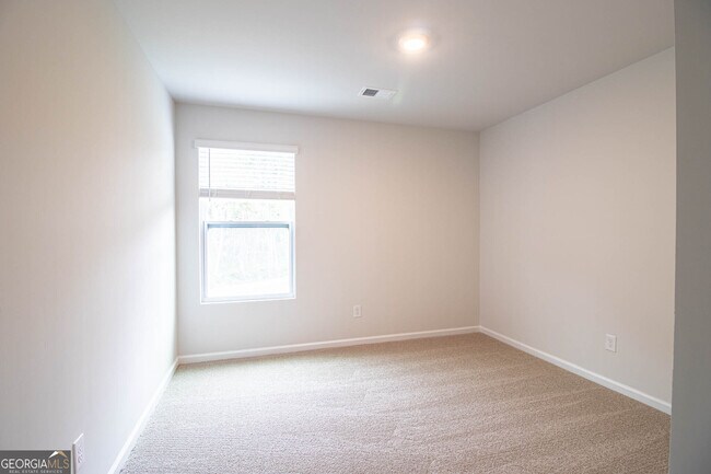 Building Photo - 495 Coconut Dr
