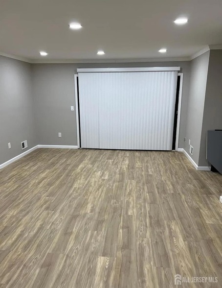 Building Photo - 269 Bromley Pl