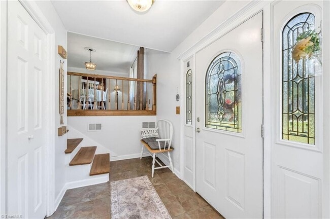 Building Photo - 182 Woodburn Pl