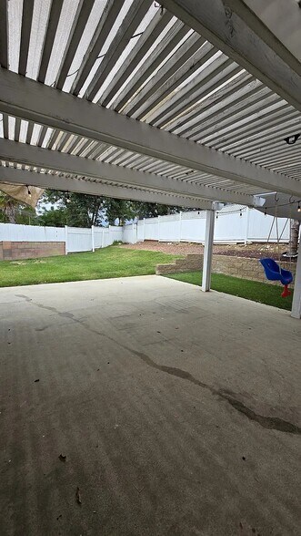 Building Photo - 10603 Bramblebush Ave