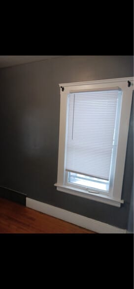 Building Photo - 44102 W 99th St